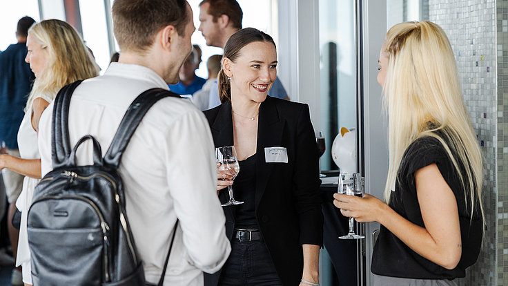 Start-ups überzeugen Finanzgebende beim allerersten Panorama-Pitch auf dem Stuttgarter Fernsehturm